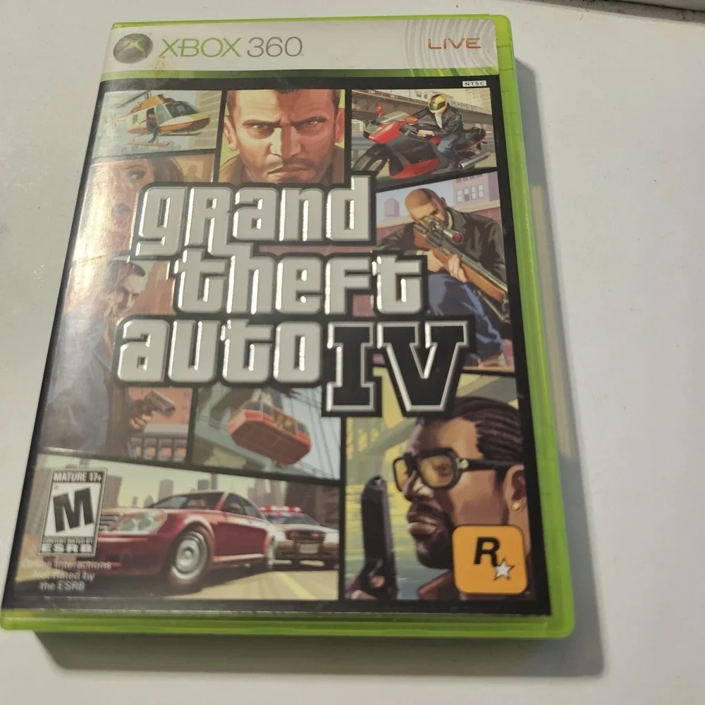 Grand Theft‎ Auto IV (Xbox 360, 2008) With MAP